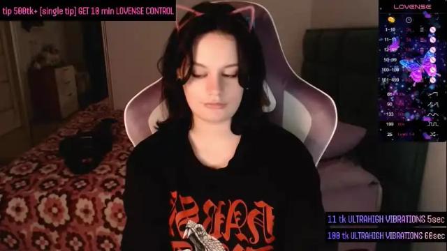 Image 6 of darcyie1ove Stream on Chaturbate on 4 months ago