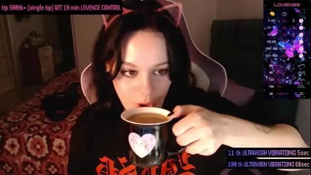 Thumbnail 3, darcyie1ove's Stream at Chaturbate, 4 months ago