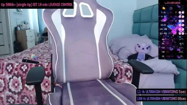 Image 6 of darcyie1ove Stream on Chaturbate on 4 months ago