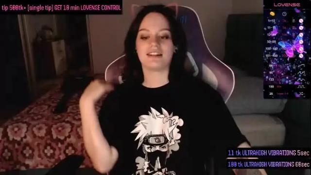 Image 4 of darcyie1ove Stream on Chaturbate on 4 months ago