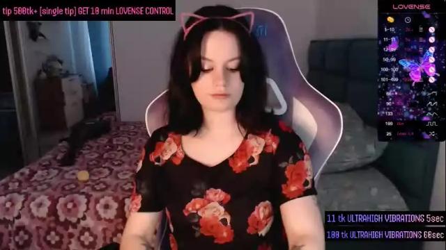 Image 8 of darcyie1ove Stream on Chaturbate on 4 months ago