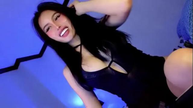 Image 3 of daretolovemexx Stream on Chaturbate on 1 month ago