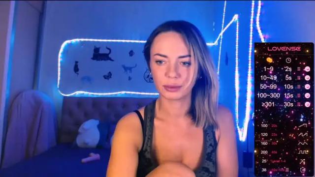 Image 11 of dariabloempje Stream on Chaturbate on 14 months ago