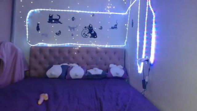 Image 11 of dariabloempje Stream on Chaturbate on 13 months ago