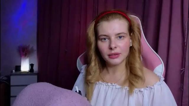 Image 3 of dariapon Stream on Chaturbate on 4 months ago