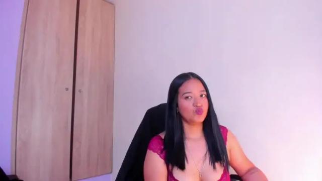 Image 10 of darikamontero Stream on Chaturbate on 21 months ago