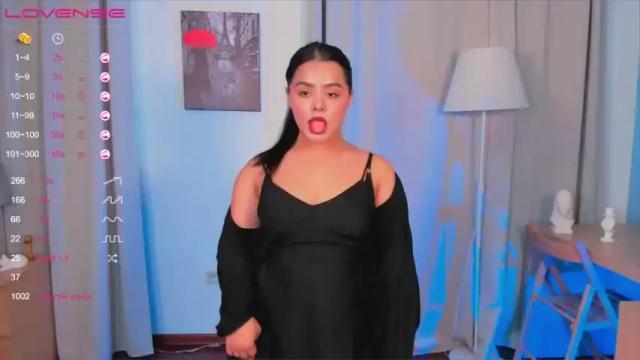 Image 3 of darina_flirt Stream on Chaturbate on 23 months ago