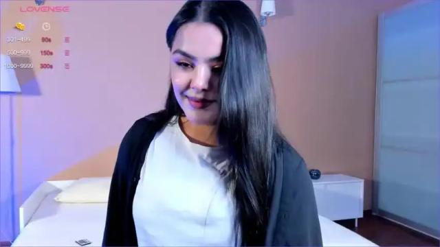 Image 12 of darina_flirt Stream on Chaturbate on 23 months ago