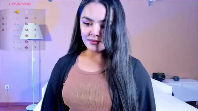 Image 4 of darina_flirt Stream on Chaturbate on 23 months ago