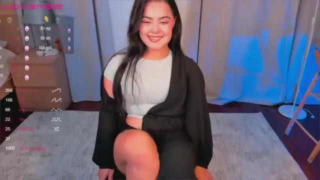 Image 10 of darina_flirt Stream on Chaturbate on 23 months ago