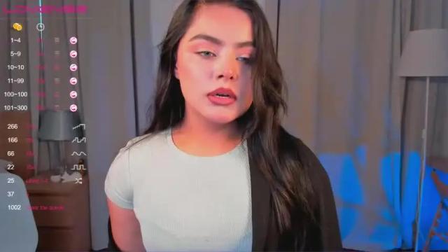 Image 3 of darina_flirt Stream on Chaturbate on 23 months ago