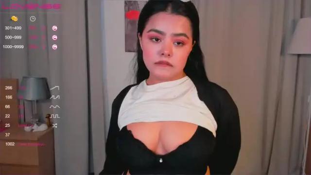 Image 8 of darina_flirt Stream on Chaturbate on 23 months ago