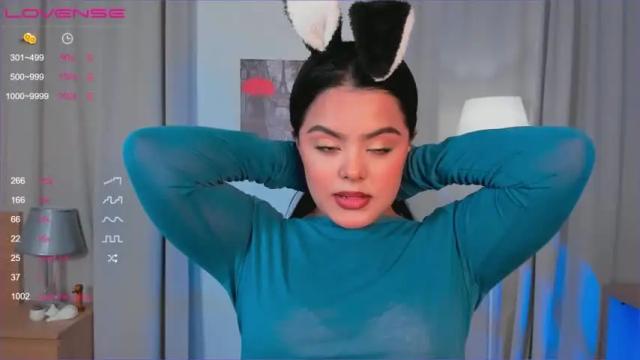 Image 2 of darina_flirt Stream on Chaturbate on 22 months ago