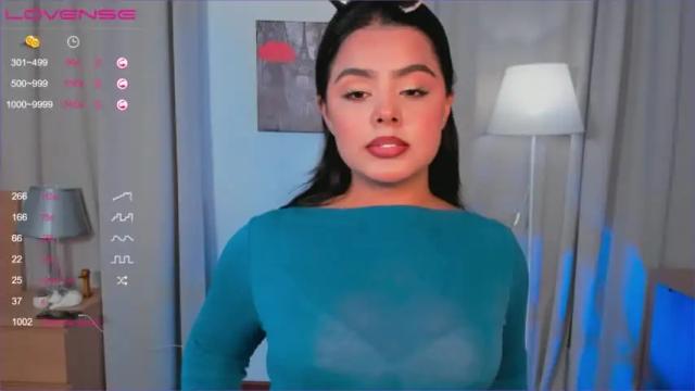 Image 4 of darina_flirt Stream on Chaturbate on 22 months ago