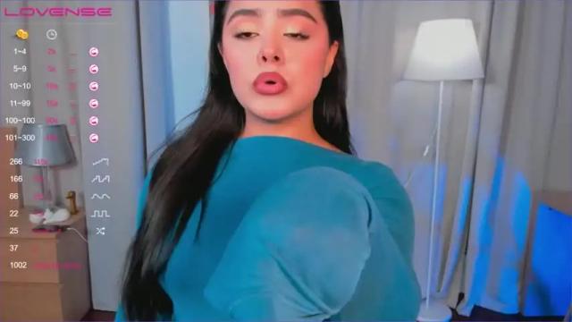 Image 6 of darina_flirt Stream on Chaturbate on 22 months ago