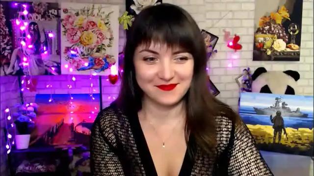 Image 2 of darina_m_ Stream on Chaturbate on 1 month ago