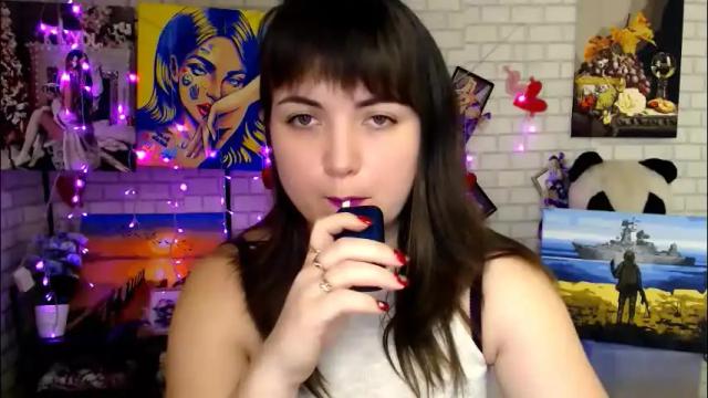 Image 3 of darina_m_ Stream on Chaturbate on 1 month ago