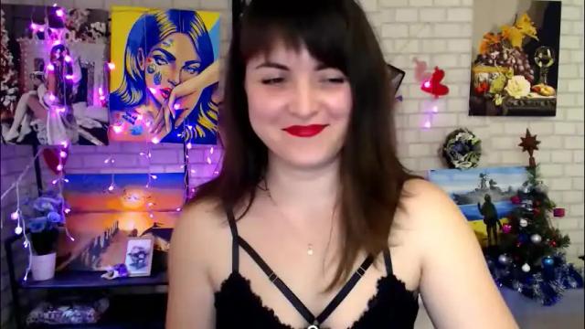 Image 6 of darina_m_ Stream on Chaturbate on 24 days ago