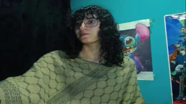 Image 2 of daring_girl7 Stream on Chaturbate on 21 days ago