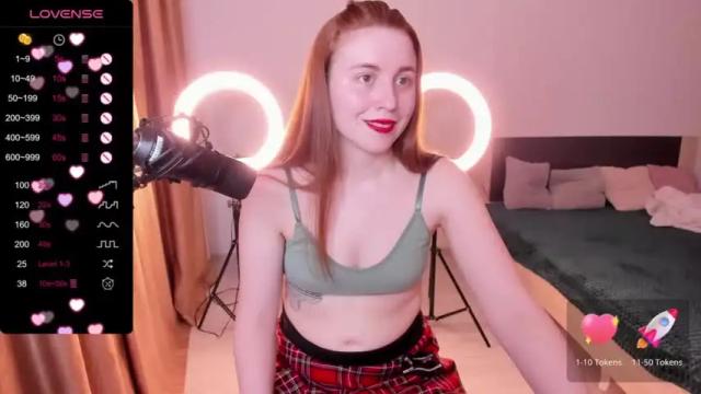 Image 2 of darja_klark Stream on Chaturbate on 23 months ago