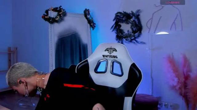Image 4 of dark_c1eo Stream on Chaturbate on 17 months ago