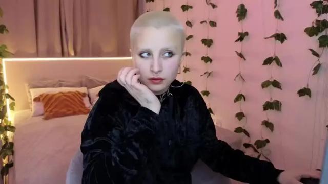 Image 3 of dark_c1eo Stream on Chaturbate on 17 months ago