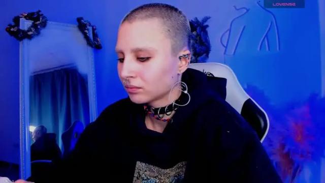 Image 3 of dark_c1eo Stream on Chaturbate on 16 months ago