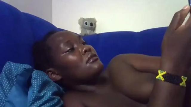 Image 3 of dark_karinah Stream on Chaturbate on 13 months ago