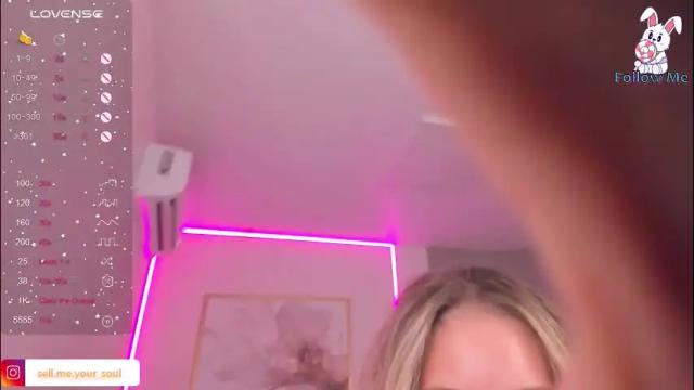 Image 6 of dark_milla Stream on Chaturbate on 2 months ago