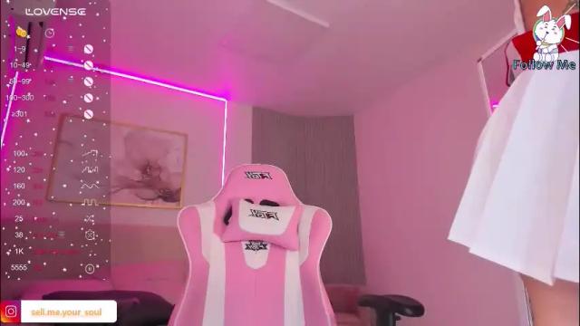 Image 3 of dark_milla Stream on Chaturbate on 2 months ago