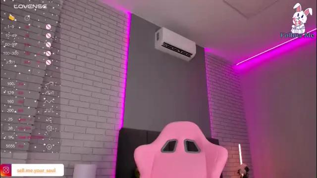 Image 12 of dark_milla Stream on Chaturbate on 1 month ago