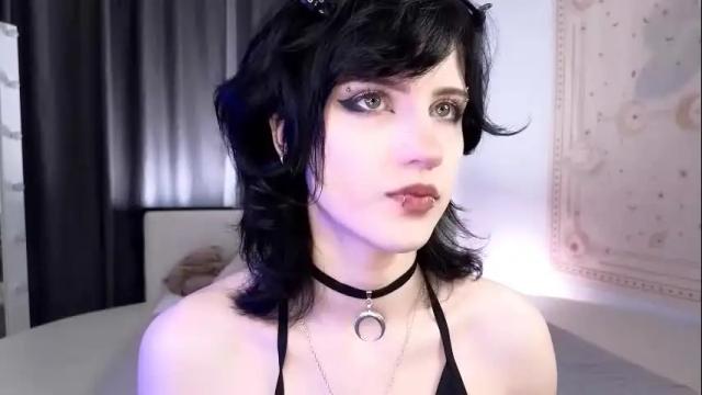 Image 2 of dark_vamp_ Stream on Chaturbate on 2 months ago