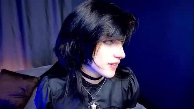 Image 2 of dark_vamp_ Stream on Chaturbate on 1 month ago