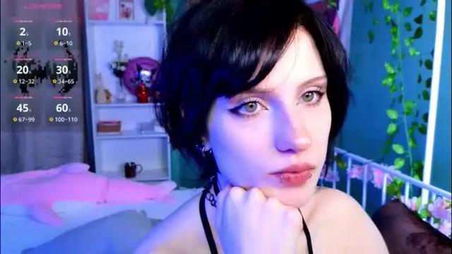 Image 3 of dark_vamp_ Stream on Chaturbate on 1 month ago