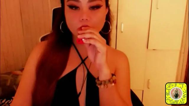 Image 11 of darkbirde Stream on Chaturbate on 1 month ago