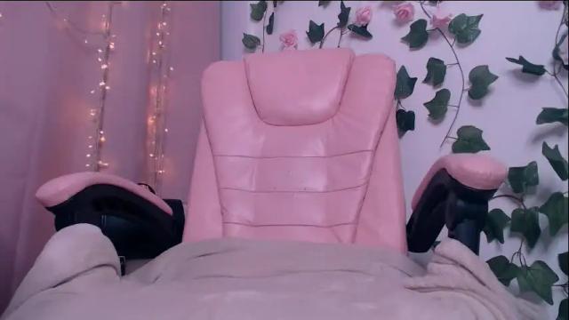 Image 8 of darkcandy666 Stream on Chaturbate on 2 months ago