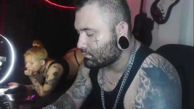 Image 7 of darkclothes Stream on Chaturbate on 28 days ago