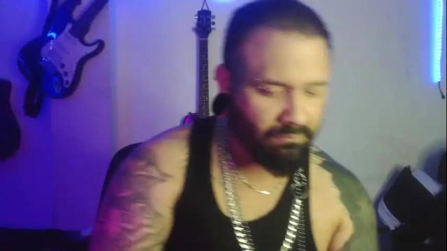 Image 2 of darkclothes Stream on Chaturbate on 5 months ago