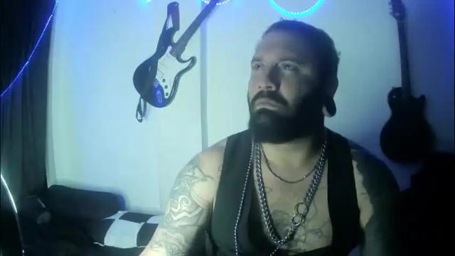 Image 2 of darkclothes Stream on Chaturbate on 5 months ago