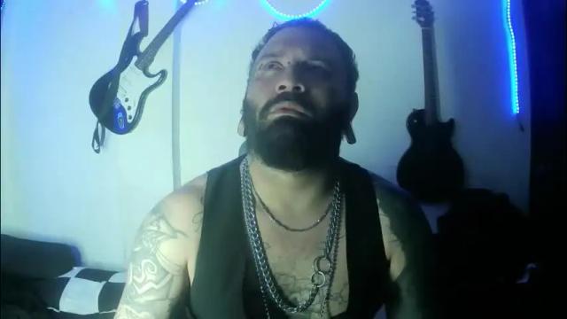 Image 3 of darkclothes Stream on Chaturbate on 5 months ago