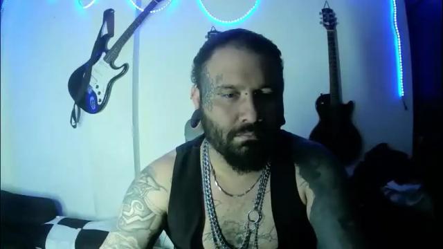 Image 7 of darkclothes Stream on Chaturbate on 5 months ago