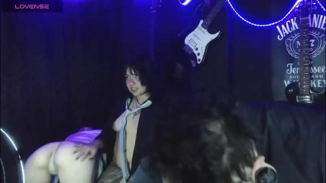 Image 4 of darkclothes Stream on Chaturbate on 2 months ago