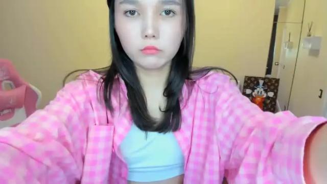 Image 7 of darkglowww Stream on Chaturbate on 12 months ago