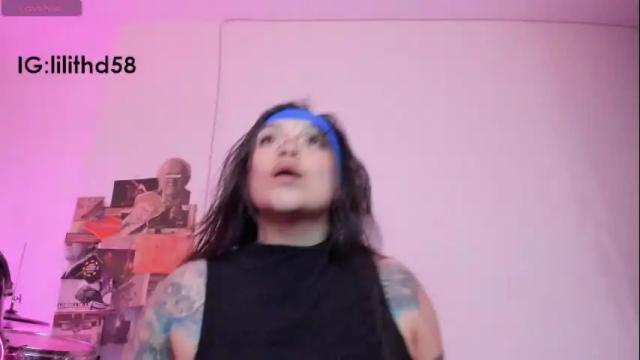 Image 10 of darknes_lilith18 Stream on Chaturbate on 3 days ago