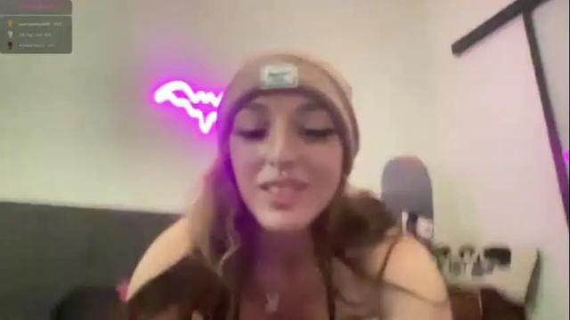 Thumbnail 2, darkpixie9's Stream at Chaturbate, 21 months ago