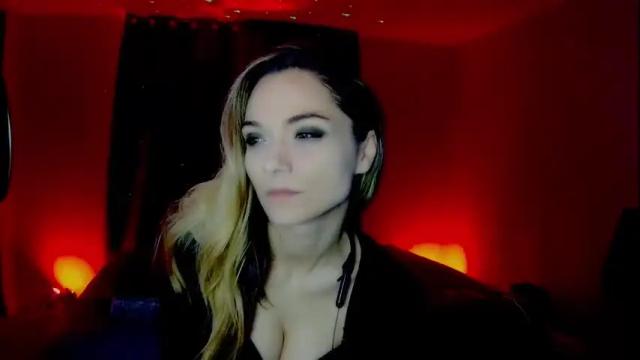Image 4 of darkskullmistress Stream on Chaturbate on 19 days ago