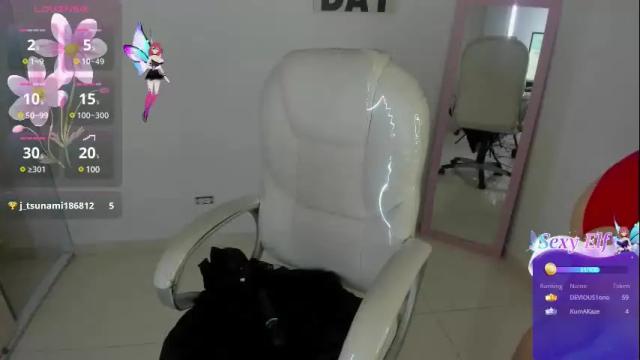 Image 4 of darlaa__doll Stream on Chaturbate on 2 months ago