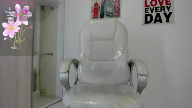 Image 7 of darlaa__doll Stream on Chaturbate on 2 months ago