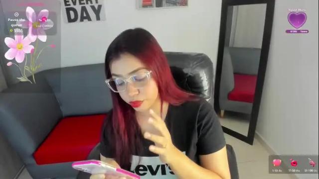 Image 2 of darlaa__doll Stream on Chaturbate on 12 days ago