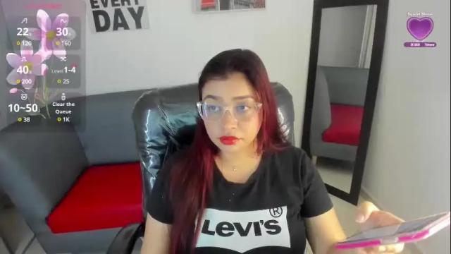 Image 3 of darlaa__doll Stream on Chaturbate on 12 days ago